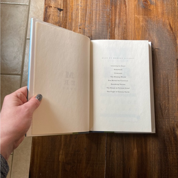 First Edition - Mercury by Margot Livesey - Fiction Hardcover - Great Condition - Picture 9 of 13